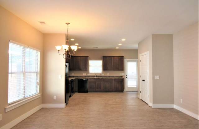 5572 Park Side Road Gallery 4