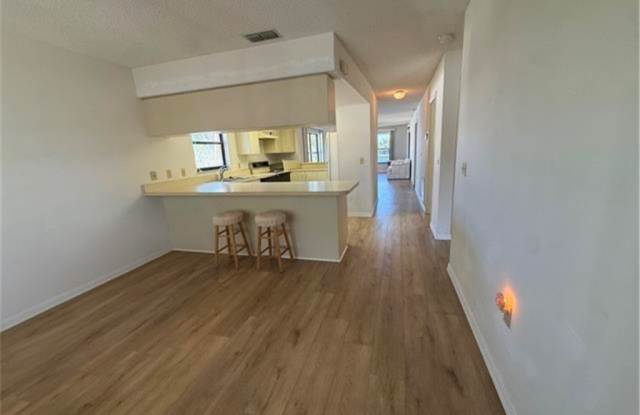 123 SW 47th Terrace Gallery 4