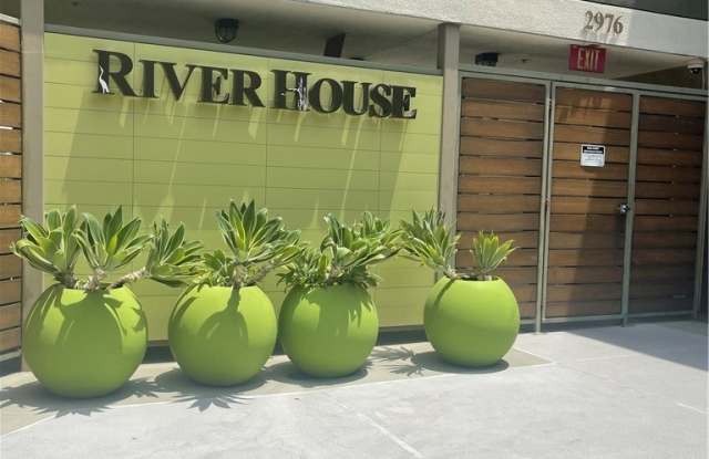 2980 Ripple Place - 2980 Ripple Place, Los Angeles, CA 90039