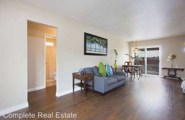 4525 Beverly Glen Drive Gallery 3