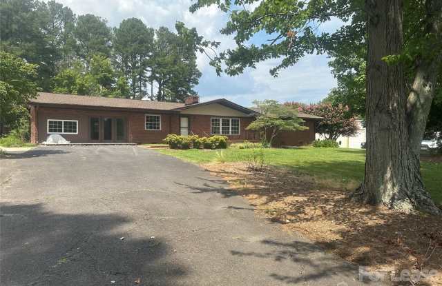 1293 NC Hwy 24/27 E photos photos