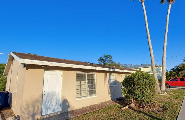 16860 Juanita Avenue - B photos photos