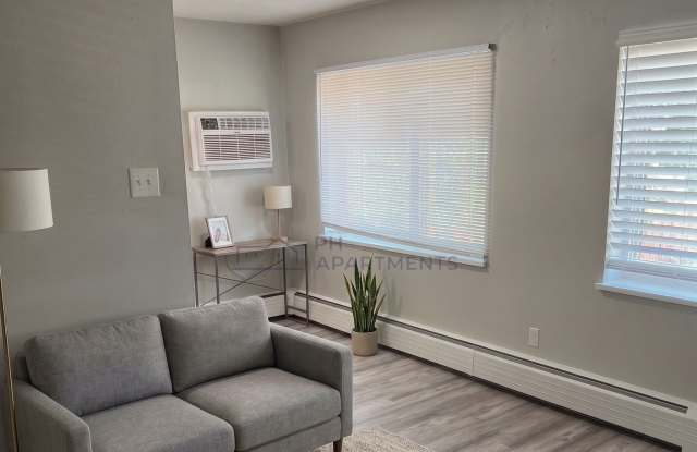1360 North Moline StreetUnit 205 Gallery 4