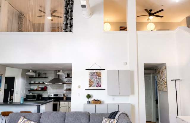 Rare Top-Floor Frunished Loft in Elizabeth with 22’ Ceilings, Gated Parking and Walkable Dining Gallery 1