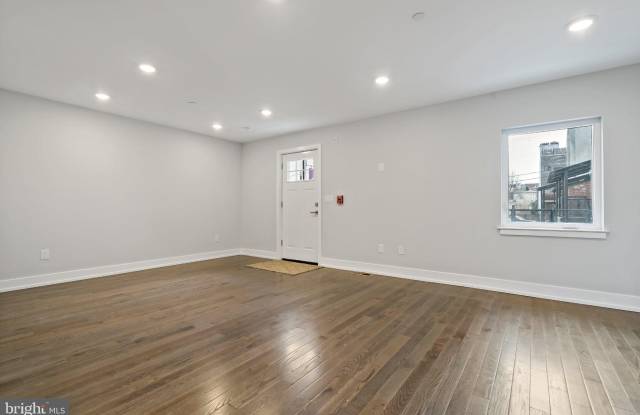 1530 N PALETHORP Street Gallery 3