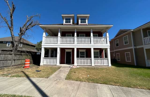 703 Wellborn Road - 703 Wellborn Road, College Station, TX 77840 703 Wellborn Road - 703 Wellborn Road, College Station, TX 77840