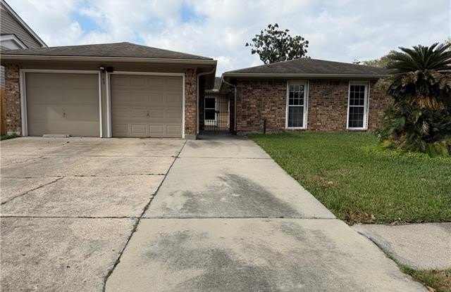 548 BELLEMEADE Boulevard photos photos