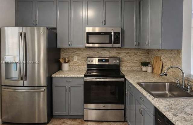 8620 N Sherman Cir photos photos