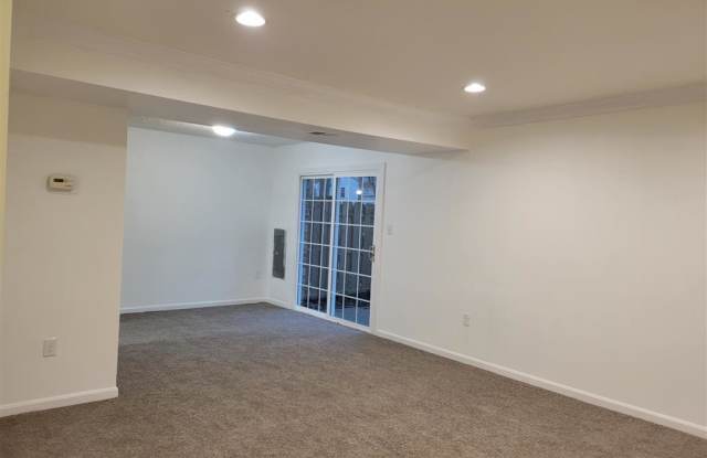 5124 SHAWE PLACE Gallery 3