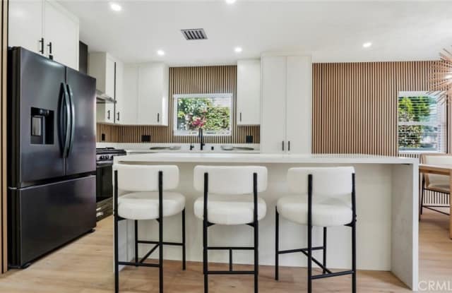 4177 fair Avenue photos photos