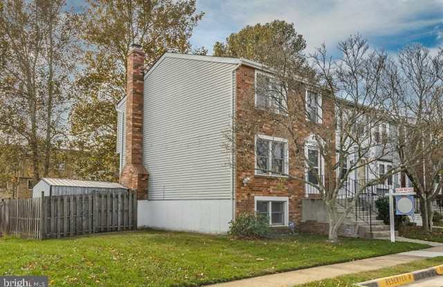 5235 PLEASURE COVE COURT Gallery 2