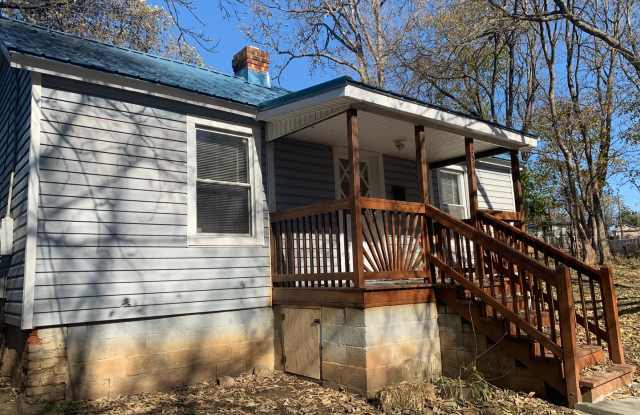 One Level House off Campbell Avenue photos photos