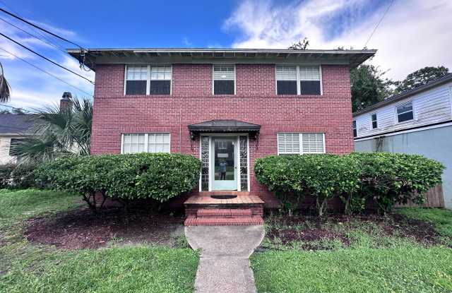 *** TWO WEEKS FREE*** Live Close to Everything – 1BR in Southside Jax photos photos