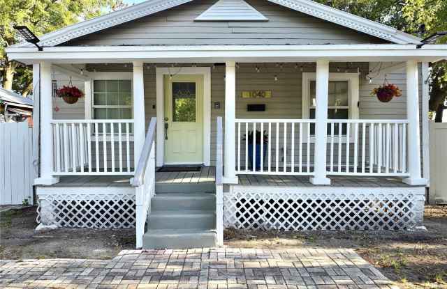 1040 RANDALL STREET photos photos