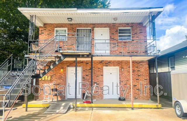 423 S. Murat photos photos