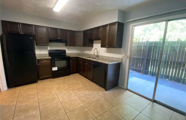 3976 CRAYRICH CIRCLE Gallery 2