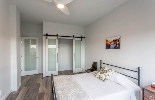 Riverfalls Tower Apartments photos photos