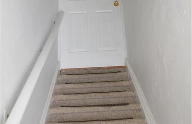 3 White Street Gallery 2