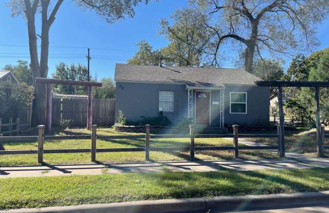 Pre-Leasing 2 bed 1 bath photos photos