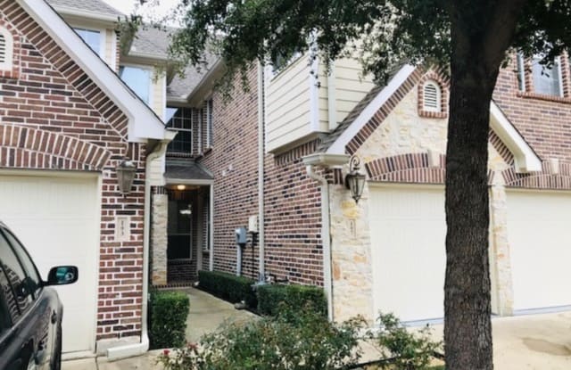 197 Milan St - 197 Milan St, Lewisville, TX 75067