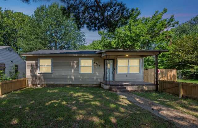Charming 3BR House in Little Rock photos photos
