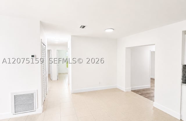 20600 SW 118th Pl Gallery 3