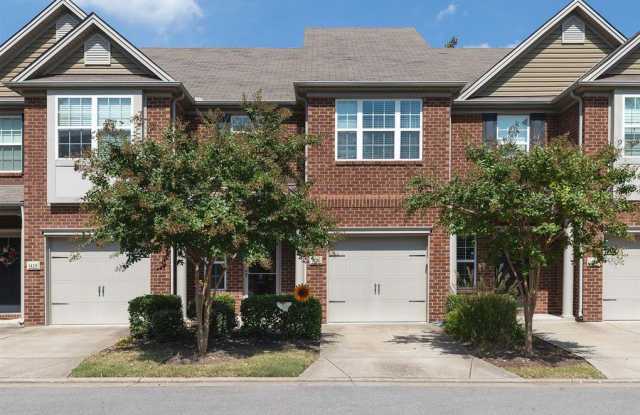 1426 Beech Grove Way Gallery 1
