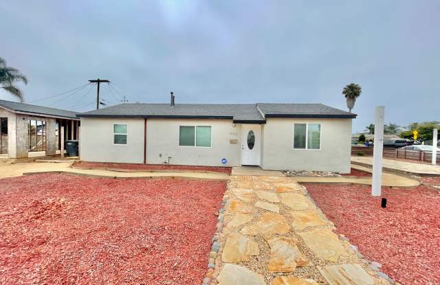 Great 3B/2BA Home in Imperial Beach! - 902 4th Street, Imperial Beach, CA 91932