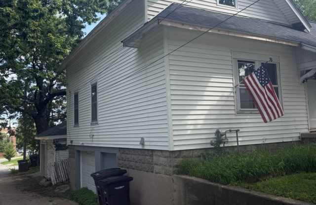 3 Bd 1 Ba with 1 Car Garage Gallery 3