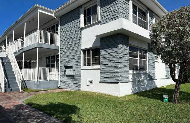 1065 97th St photos photos