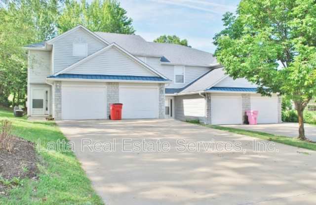 3210 SW Iron Creek Dr photos photos
