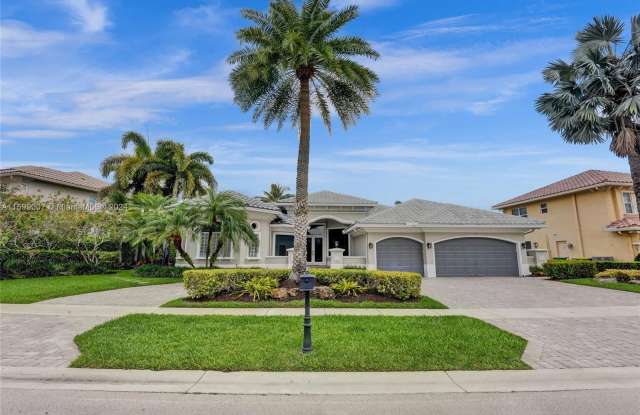 710 Leigh Palm Ave - 710 Leigh Palm Avenue, Plantation, FL 33324