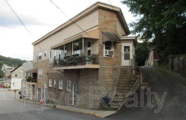 5809 Lincoln Ave - 5809 Lincoln Ave, Export, PA 15632