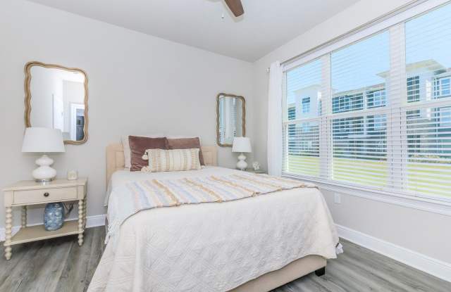 Waters at Manhattan photos photos Waters at Manhattan photos photos