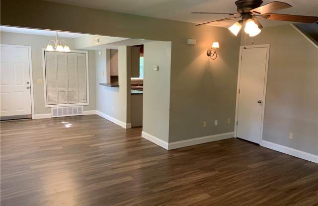 461 Garrett Street unit: C photos photos