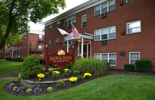 Radnor Manor photos photos