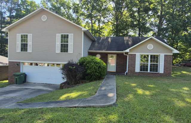 712 Michael Drive Gallery 1