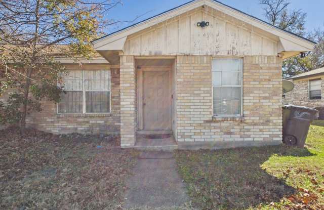 824 San Saba Drive photos photos