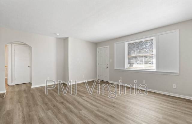 5368 E Princess Anne Rd photos photos