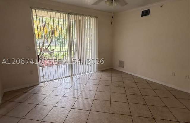 6492 Emerald Dunes Dr Gallery 2