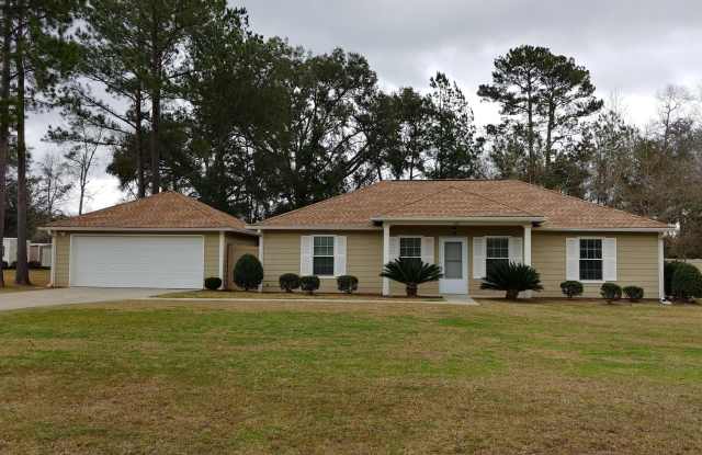 127 Aubry Court - 127 Aubry Ct, Lee County, GA 31763
