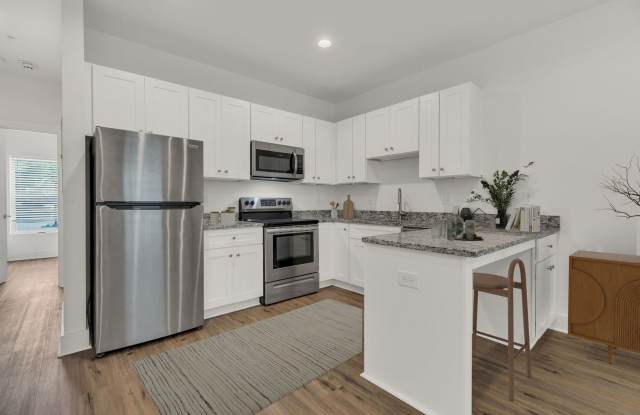 Simple living?  We got you.  $1150/mo water and laundry included in this 1 BR condo. Gallery 1