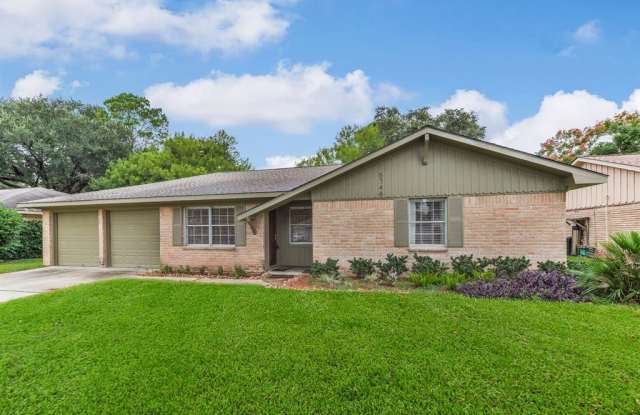 5746 Firenza Drive Gallery 2