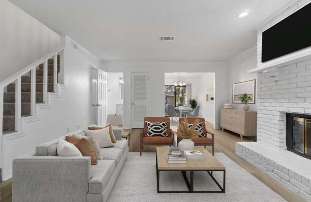 3360 Colonial Oaks Dr photos photos