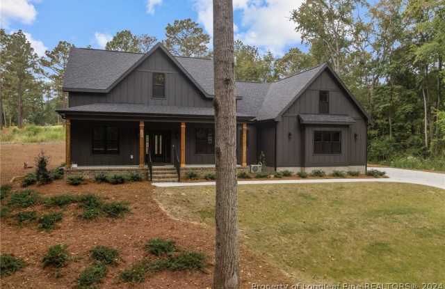 14 Wisteria Way Gallery 3