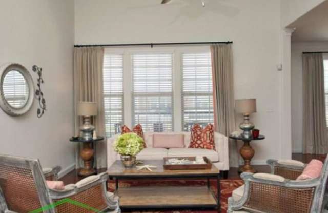 657 Creekside Way Gallery 2