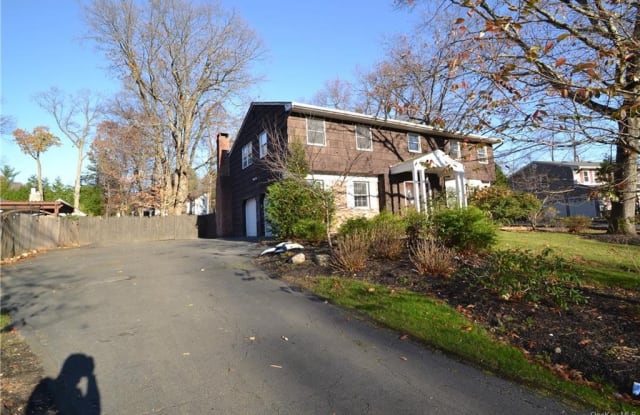 132 Constitution Drive - 132 Constitution Drive, Tappan, NY 10962