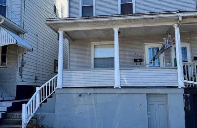 352 W Bertsch Street photos photos