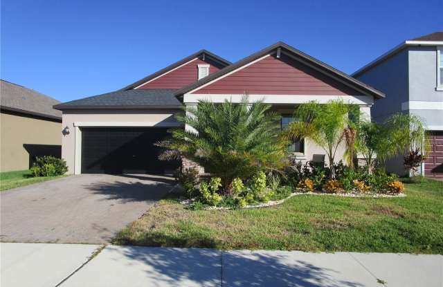 10048 VICTORY GALLOP LOOP - 10048 Victory Gallop Loop, Apollo Beach, FL 33573