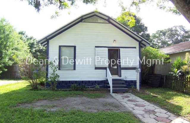 1035 28th St N - 1035 28th Street North, St. Petersburg, FL 33713